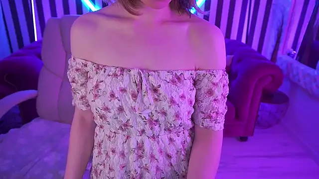 Chat +18 de SofiaLuxuryy ao vivo