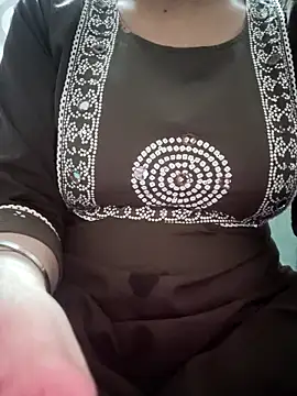 Rising_Queen's Webcam Show