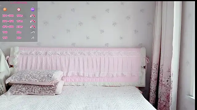 anjila888 Show Webcam