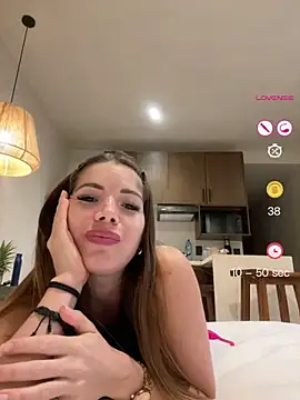 MatildaHain Live XXX chat