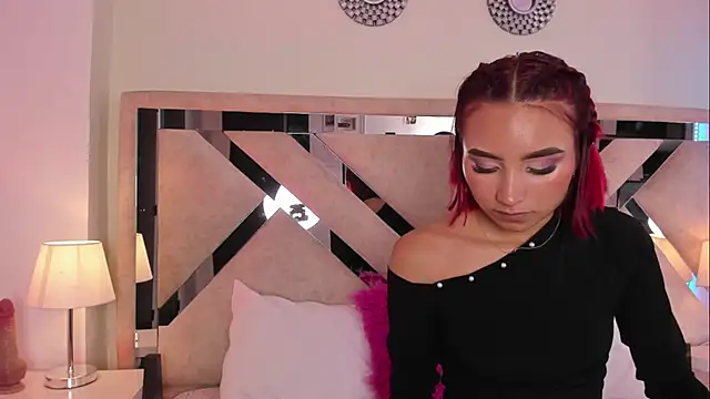 ximena_vasquez8 Adlı Modelin Canlı XXX Sohbeti