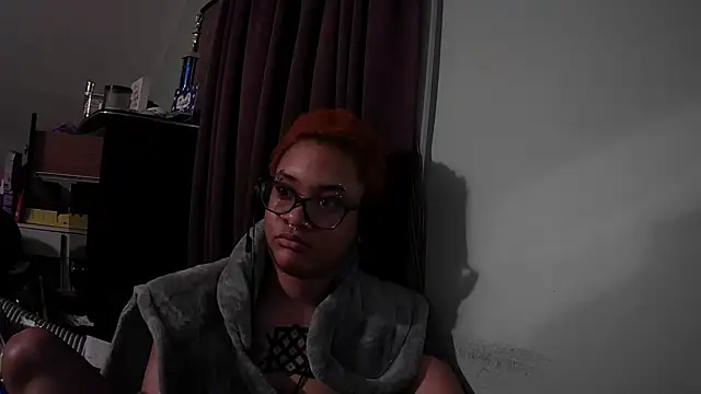 nickytheehawtie: απευθείας συνομιλία ΧΧΧ