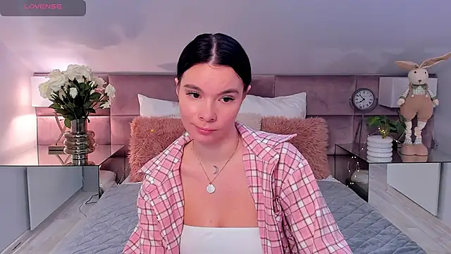 Онлайн чат XXX MiaMuse