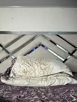 maybelline69: онлайн-секс-чат