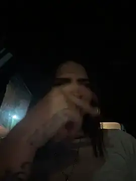 Pokazy przed kamerką – Hilary_pinkk