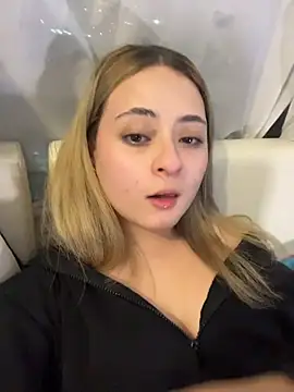 Онлайн чат XXX Lila2005