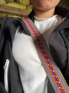 Felicity-1 live XXX chat