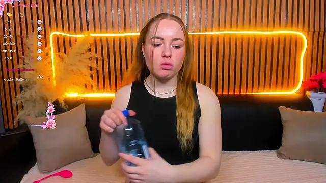 Chatroom XXX en direct de AlyaMe