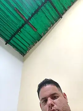 Briank27kj4 webcam show