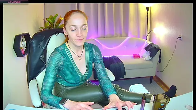 BreeTerner Obrolan Langsung XXX