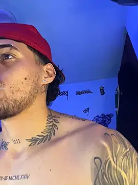 TOMAS_CONOR Pertunjukan Webcam