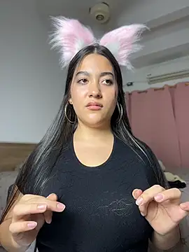 Chat +18 de Nhefertary ao vivo