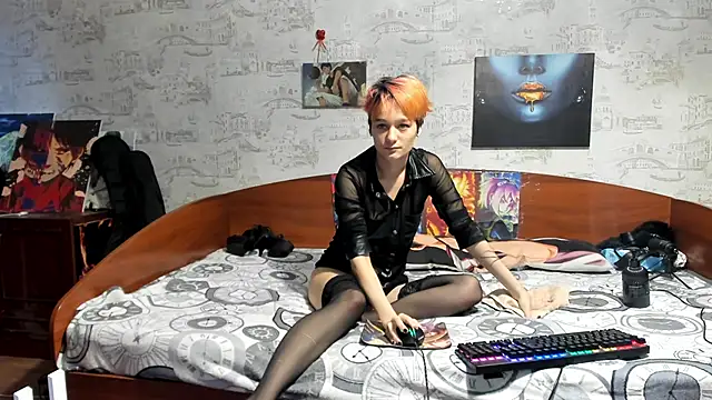 Chat +18 de KagamiTayga ao vivo