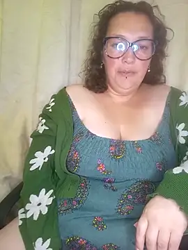 XXX chat uživo modela _Saraqueen