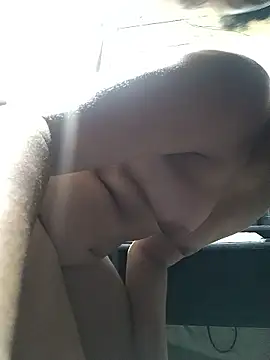 sophia_roggerr: απευθείας συνομιλία ΧΧΧ