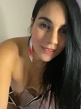 Miaswwe: онлайн-секс-чат