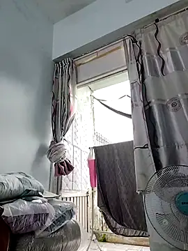 simsim-00 在線直播表演