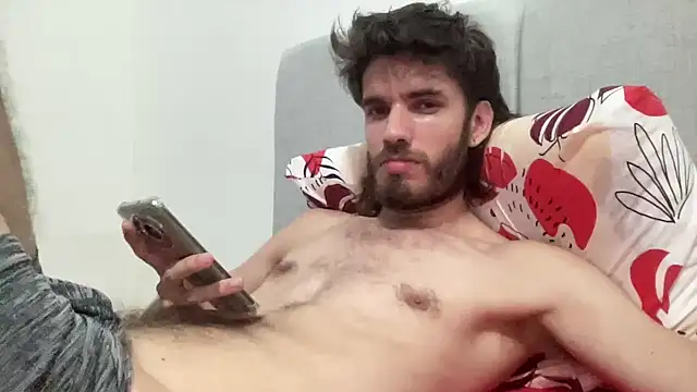 PygmaBoy Chat XXX in diretta