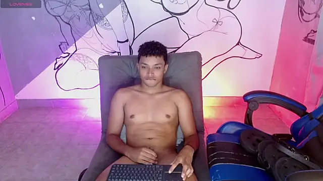 Вебкам-шоу jordan_taye