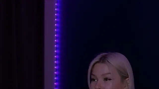 Chat +18 de Sasha_Mason ao vivo