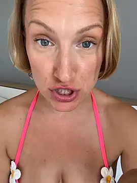 Chat XXX en directo de UmaTruewoman