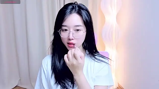 Czat XXX na żywo – Miu-999