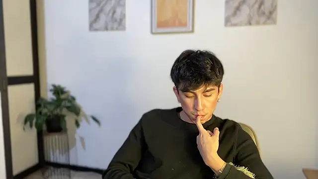 Вебкам-шоу sweettaaron01