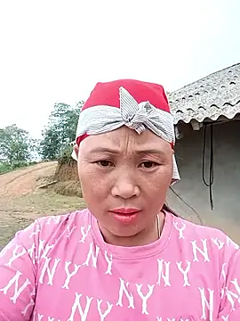 XXX chat uživo modela kalara_kail