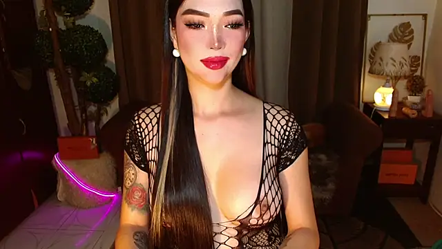 MouthWatering_Ayesha's Webcam Show