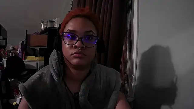 Chatroom XXX en direct de nickytheehawtie