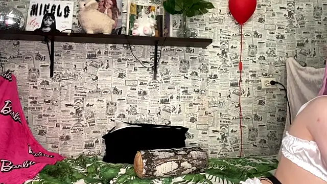 AngelSuperAss' Webcam Show