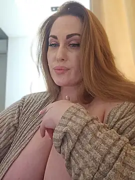 XXX chat uživo modela Miss_Magic_Eyes_