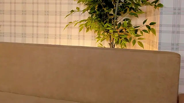 Edna_Martin live XXX chat