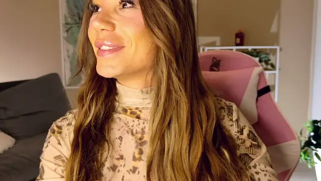 แชท XXX สดของ TSGisele