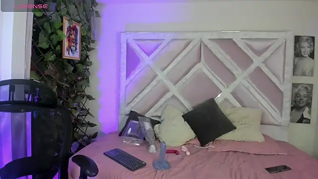 Tequilaaa11's Live XXX Chat