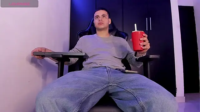 Liam_Mateo 现场XXX聊天