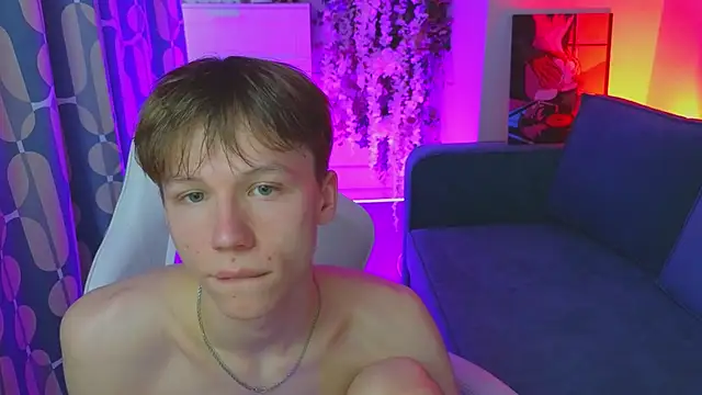 cuMte_boy – Naživo XXX chat