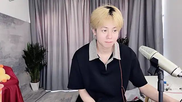 hafabva 即時 XXX 聊天