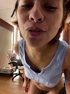 Eva_Feller69 Live XXX-Chat