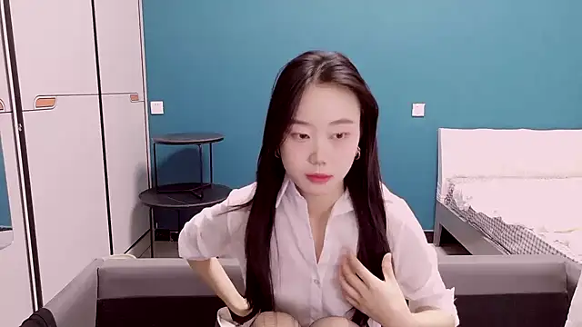 ZHJKS9988 现场XXX聊天