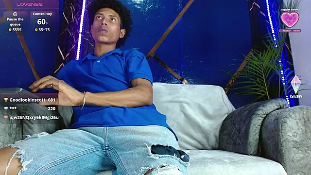 Walkers05 Live XXX-chat