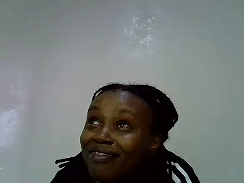 Živý XXX chat Rasta_tattooed