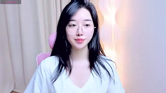 แชท XXX สดของ Miu-999