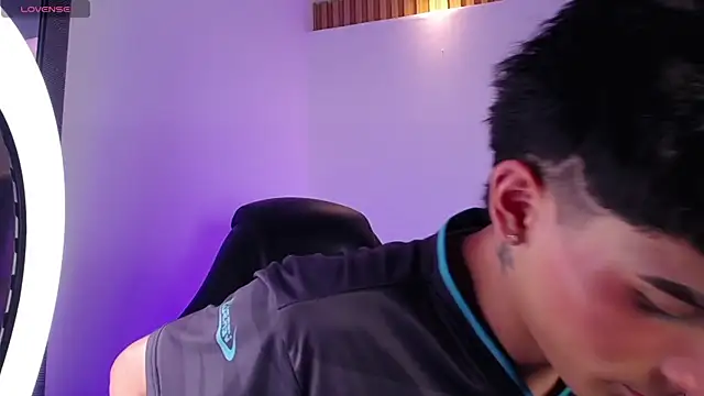 MateoMitchell – Naživo XXX chat