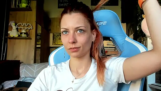 karo123421 Chat XXX live