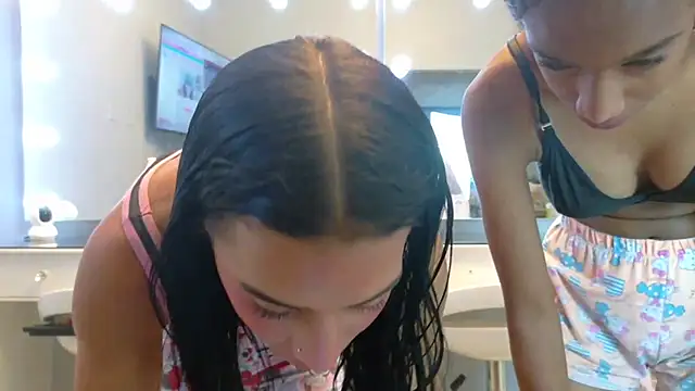 Вебкам-шоу valeriamia68