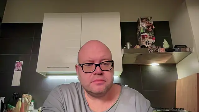 theitalianbear Pertunjukan Webcam