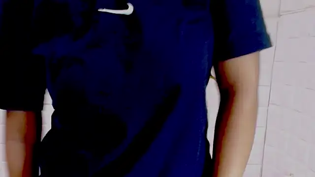 EroticSexyPrada Chat XXX in diretta