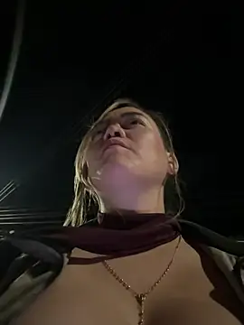 Chat XXX ao vivo de Danielavegax