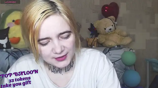 Yours_good_mood's Webcam Show